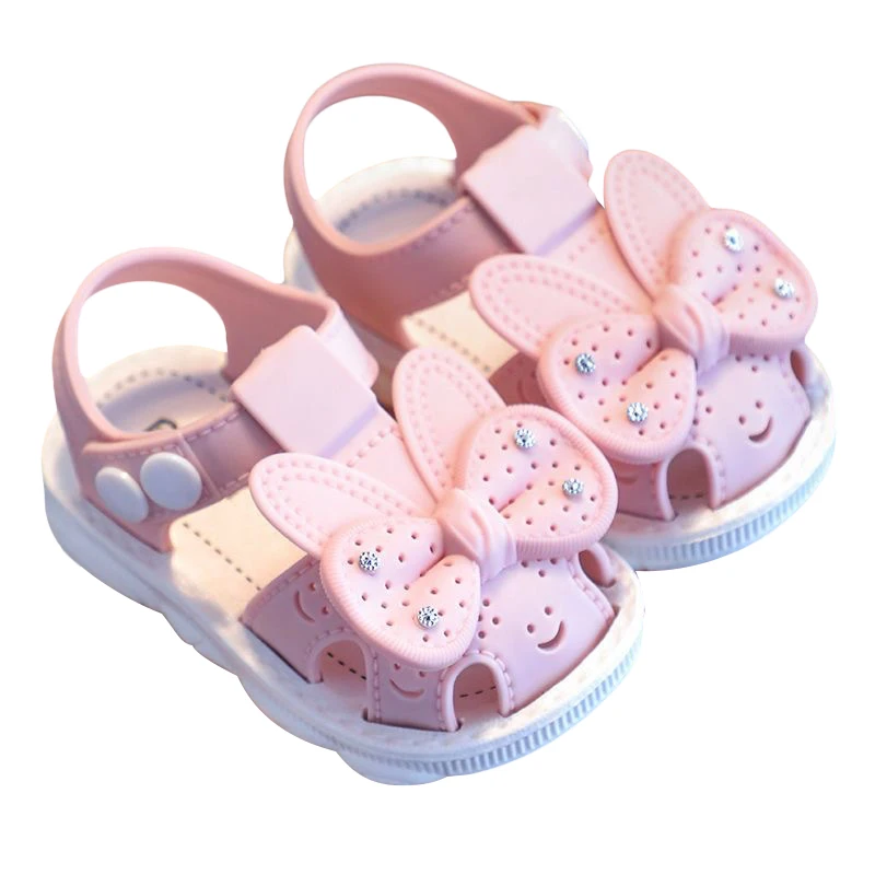 Lindas y cómodas zapatillas de - Kids Outdoor Clubhouse reseña y precio
